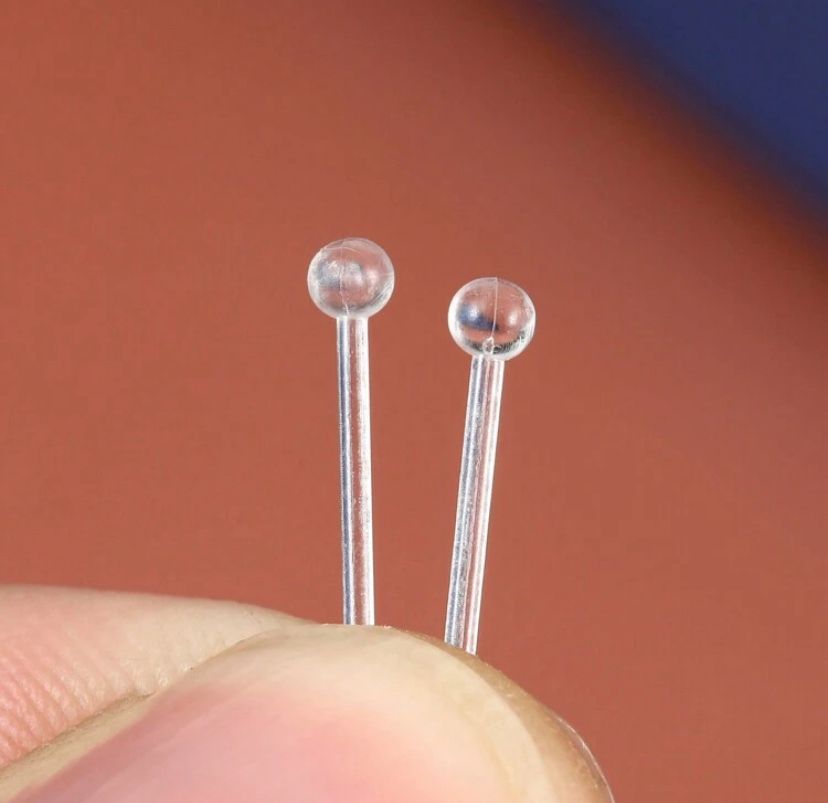 Clear Nub Earing